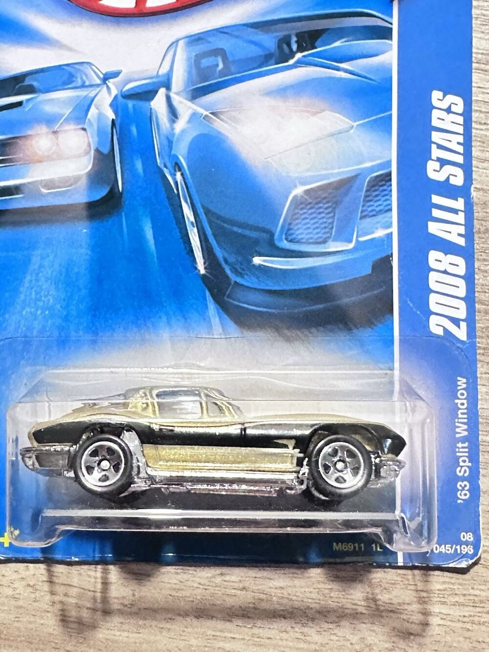 Hot Wheels 1:64 2008 All Stars Corvette '63 Gold Diecast Unopened Box New H7